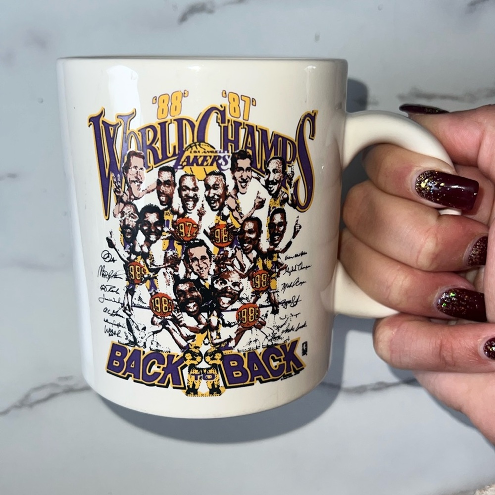 Vintage NBA LA LAKERS 87/88 Back to Back World Champs Coffee Mug